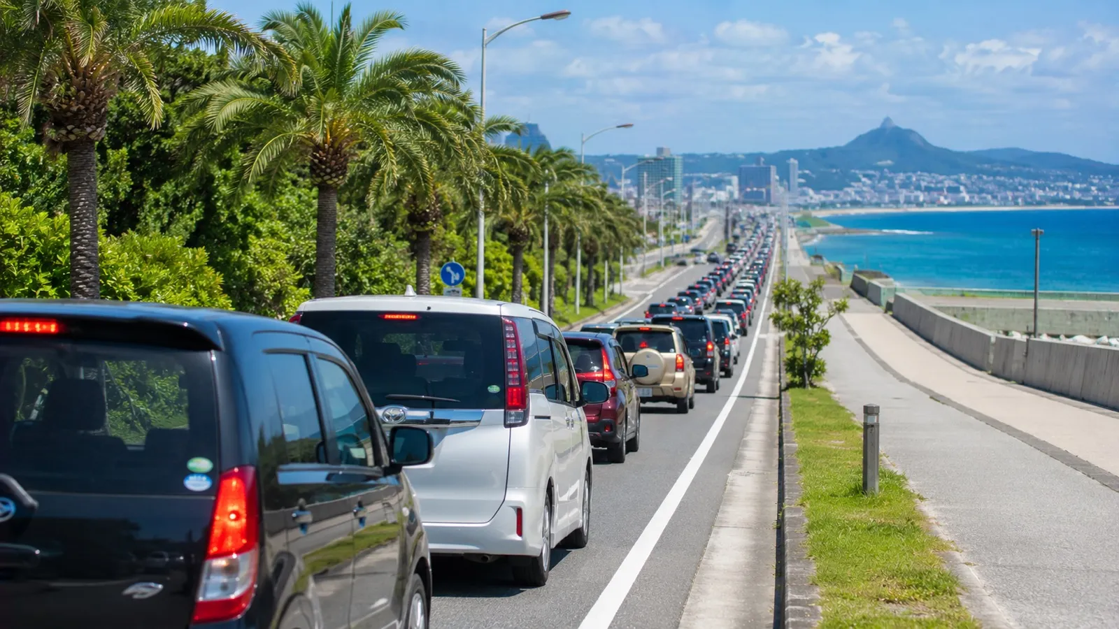 沖縄の渋滞がひどい場所と時間帯｜移住前に知る通勤・住むエリアの選び方